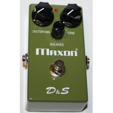 MAXON (D&S) DISTORTION & SUSTAINER Pedal